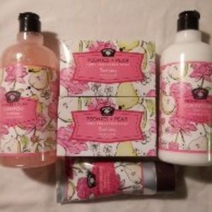 BOLERO Beverly Hills Shampoo Soap Lotion 5pcs